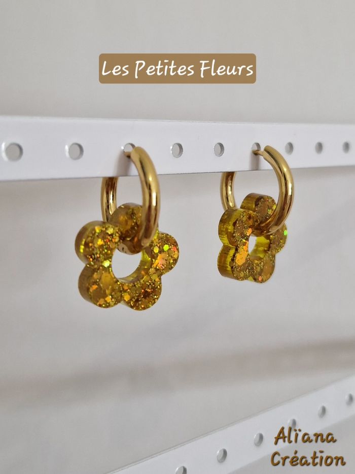Boucles d'oreilles 🌼💛