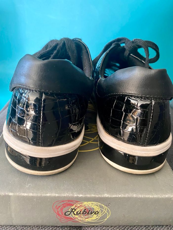 Baskets vernies - photo numéro 2