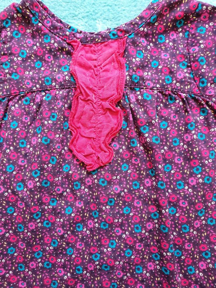 Très joli haut Dpam 12 mois - photo numéro 2