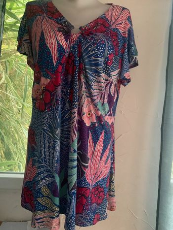 Blouse Afibel taille 46-48 colorée