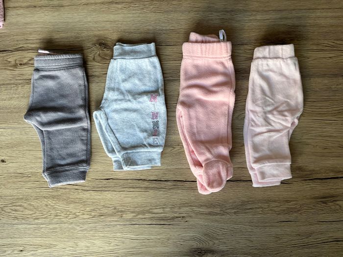 Lot joggings 3 mois.