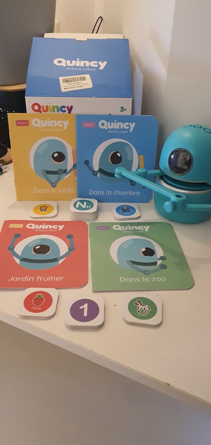 Robot Quincy