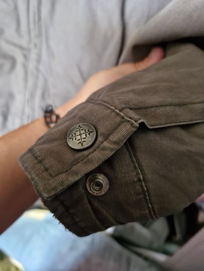Superbe blouson col revers bicolore - photo numéro 4