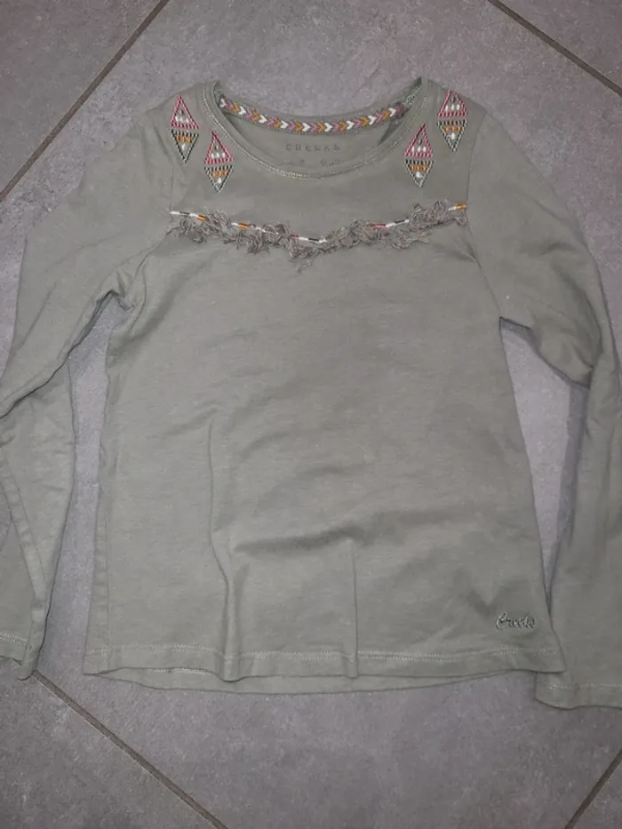 Lot 4 t shirt manches longues 8 ans - photo numéro 4