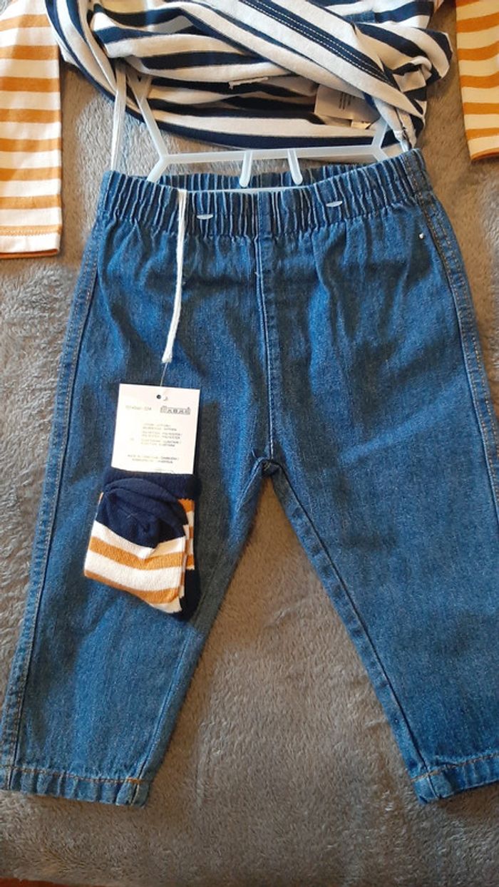 ensemble haut + pantalon + chaussettes - photo numéro 4