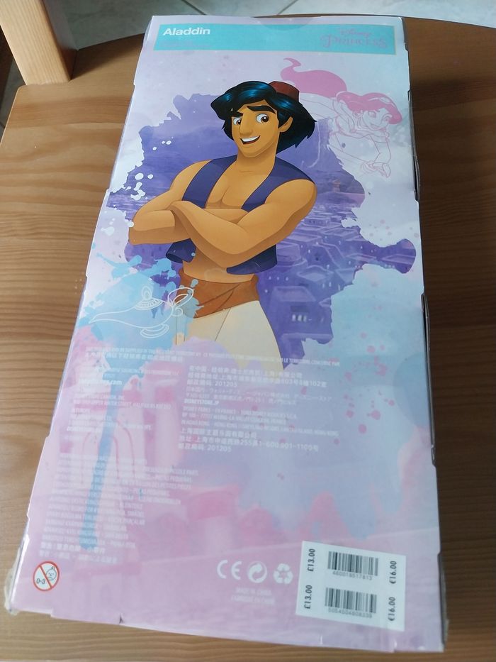 Poupée Aladdin Prince Ali classique Disney Store 2018 - photo numéro 6