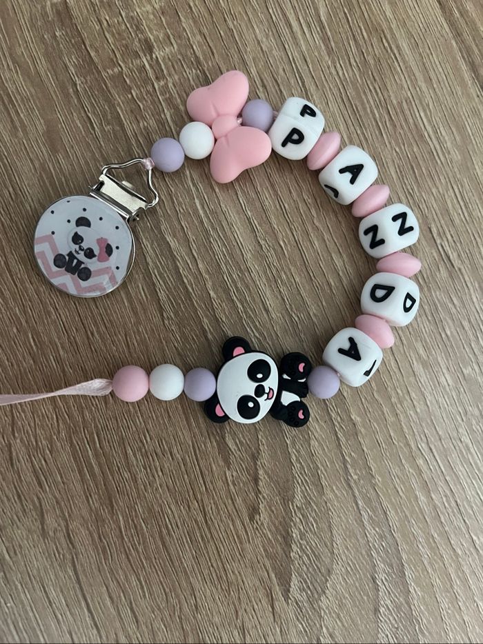 Attache tétine panda