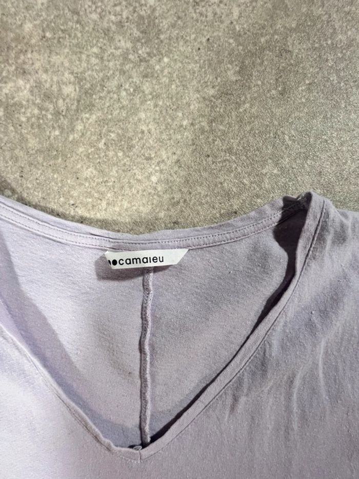 🟣 T-shirt col V Camaïeu taille M🟣 - photo numéro 2
