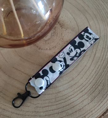 Porte Ears réglable Mickey mousse