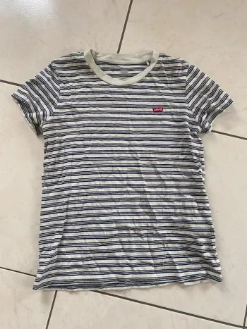 T shirt Lévis