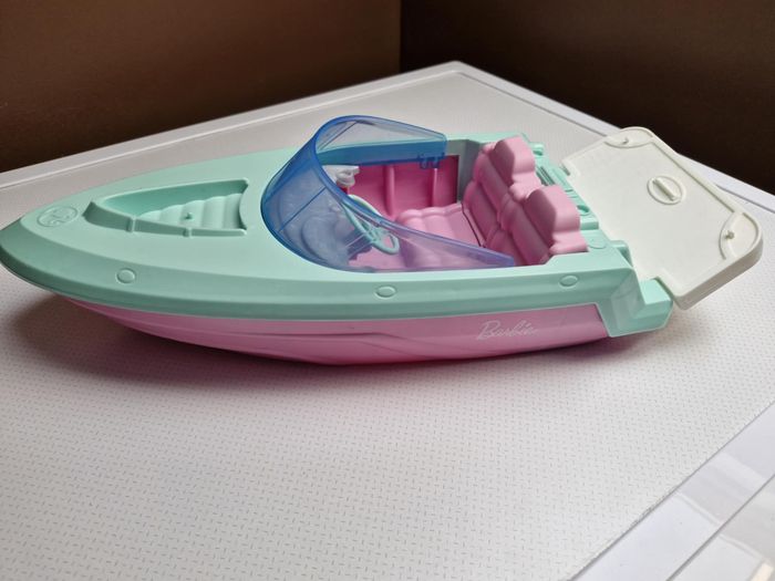 Bateau Barbie - photo numéro 2