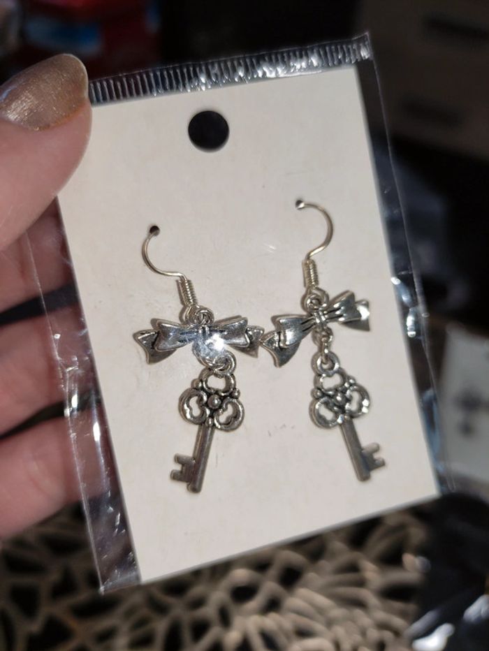 Lot de 6 bijoux neufs, thème clé, clef - photo numéro 6