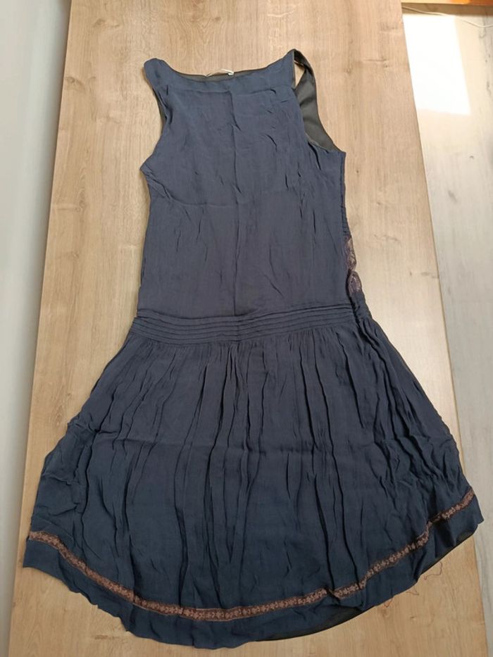 Robe avec pièces "dentelle" - photo numéro 2