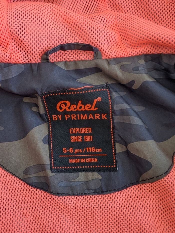 Veste coupe vent 5/6 ans - photo numéro 3