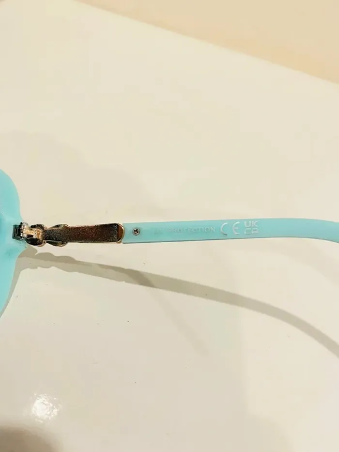 Lunette de soleil femme noire et turquoise verres dégradés uvprotection catégorie 3 - photo numéro 3