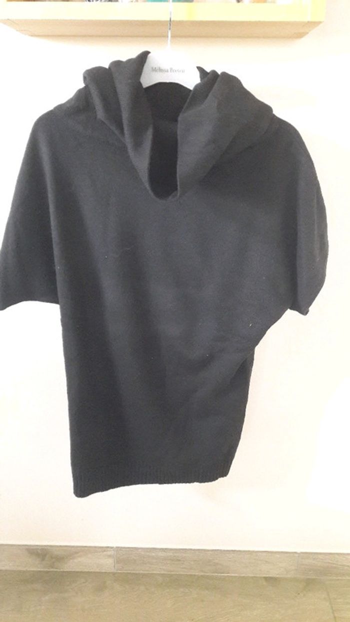 Pull grand col roulé