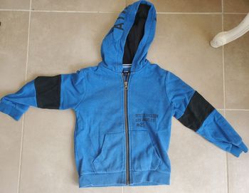 Veste a capuche garçon kiabi 4 ans