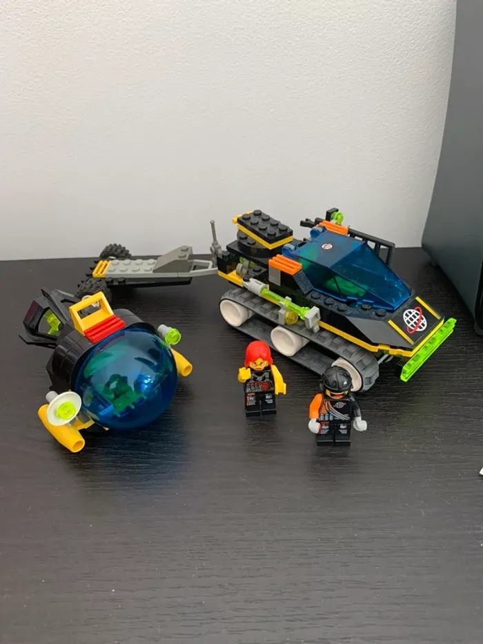 Lego 6774 le véhicule tout terrain du team alpha