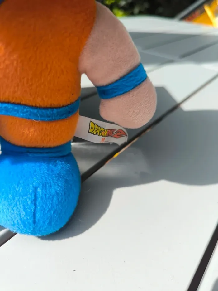 Peluche DragonBall Z 30cm Sangoku tb état - photo numéro 2
