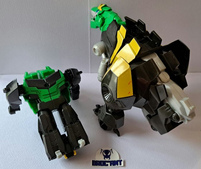 Figurine Transformers Grimlock Hasbro Tomy 2015 - photo numéro 4