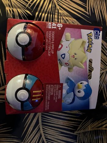 Pokémon Togepi et iplouf neuf