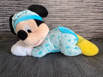 Doudou Mickey nuages lune 33 cm Disney Nicotoy