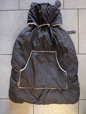 Protège porte bébé 