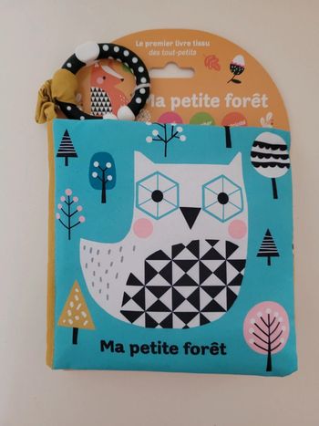 Livre Bébé neuf