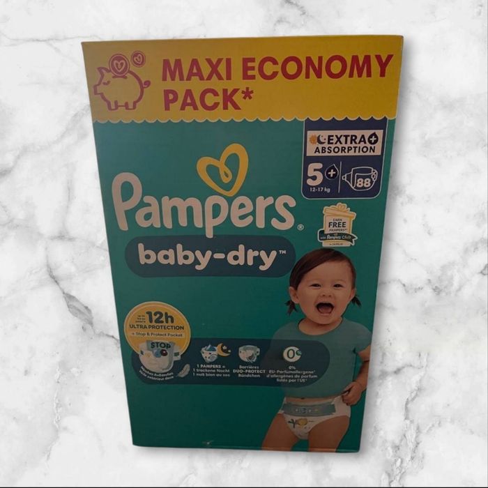 Couche pampers taille 5+