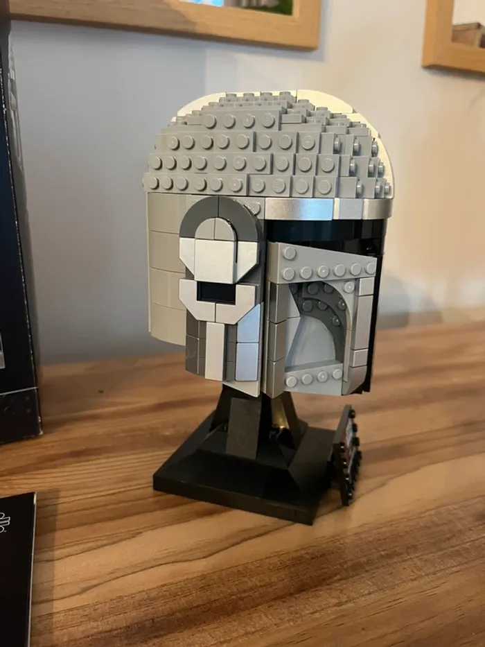 Lego - Casque The Mandalorian 75328 - Star Wars - kit lumière led - photo numéro 3