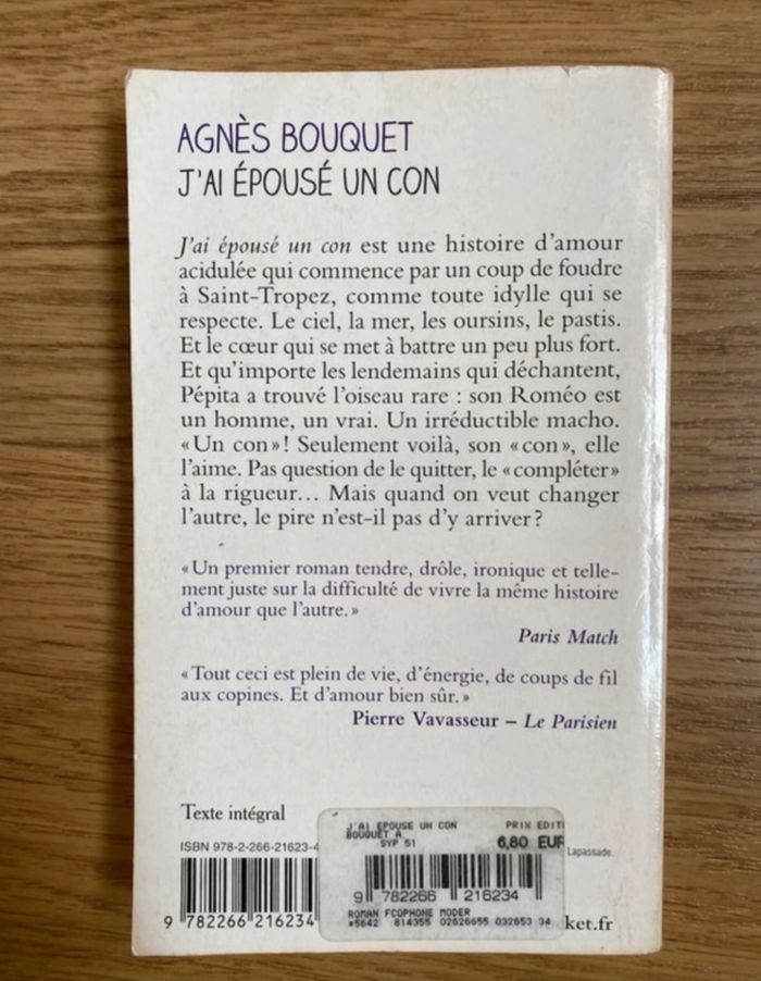 Livre J'ai épousé un con - photo numéro 2