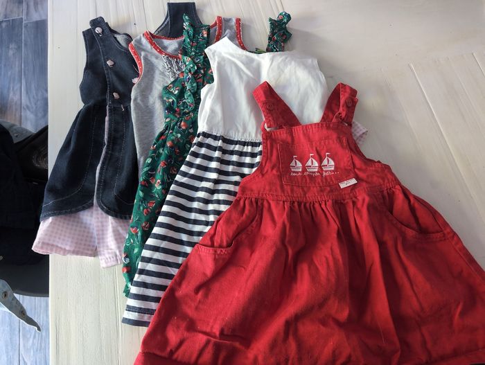 Lot 5 robes