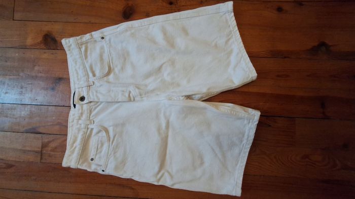 Short en jean blanc Bonobo taille 38 - photo numéro 2