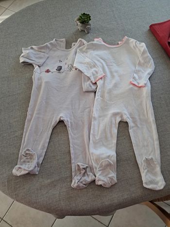 Pyjamas fins - 18 mois - Bout'chou