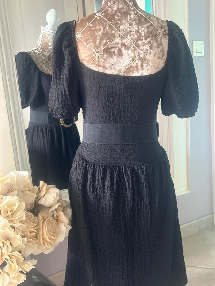 Robe H&M noire S mi-longue manches ballons - photo numéro 6
