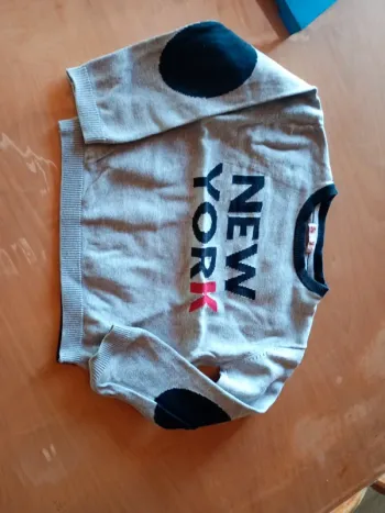 Pull fin garçon,3 ans,dpam,très bon état,gris