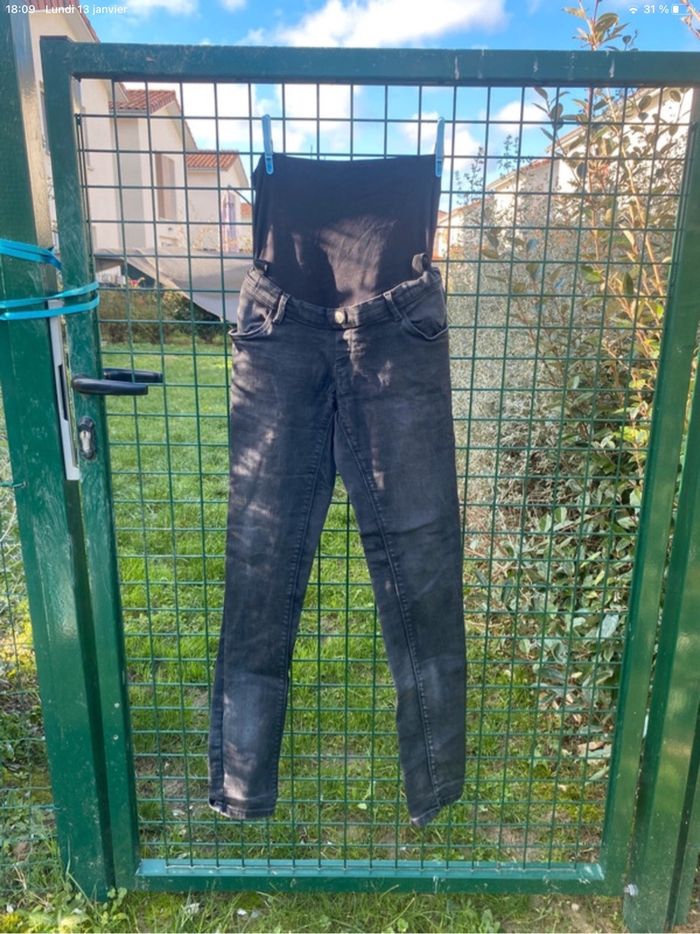Jeans de grossesse