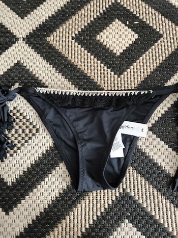 Bas de maillot de bain goldenpoint taille 36 neuf