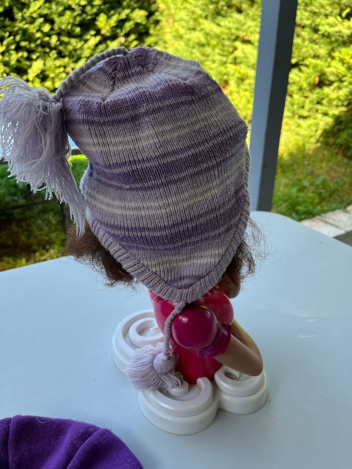 2 bonnets charlotte aux fraises - photo numéro 2