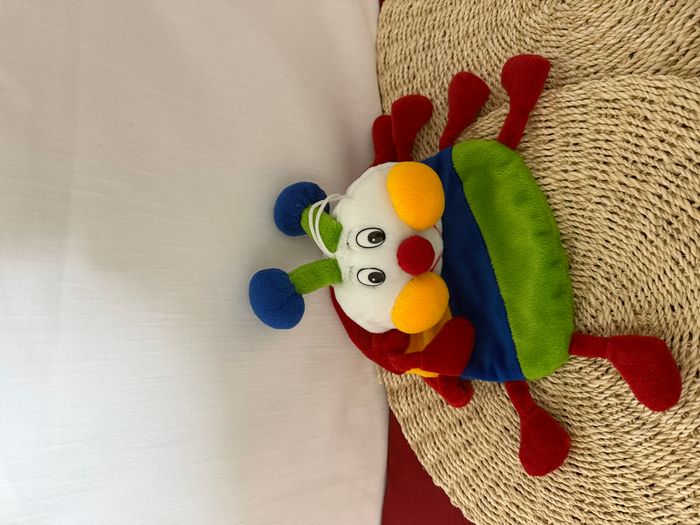 Chenille colorée avec poche de rangement - photo numéro 2