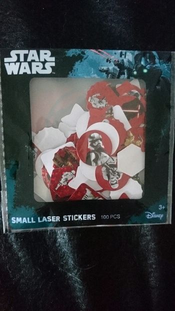 100 Stickers Star Wars neuf