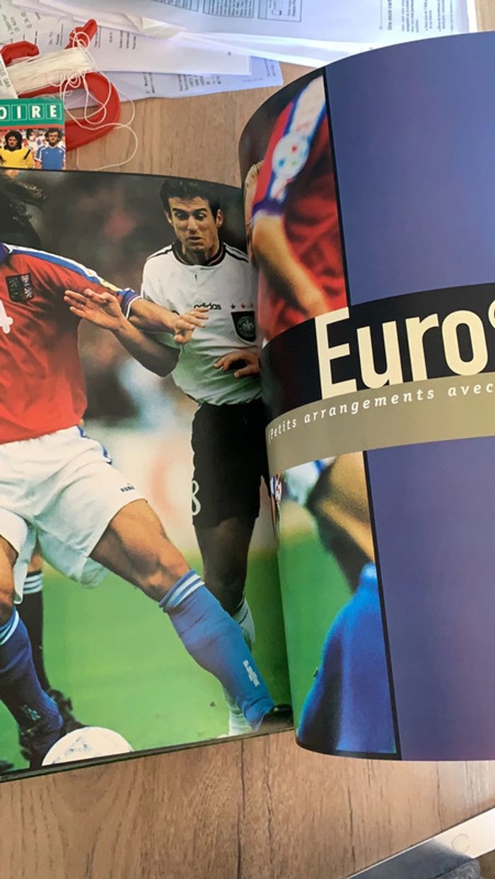 Football 96 chronique d’un voyage en ballon / livre foot - photo numéro 8