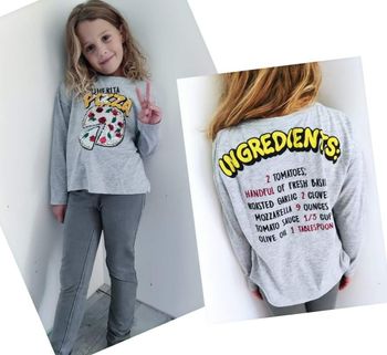 7 8 ans fille ensemble teeshirt sequin zara et pantalon tape a l oeil