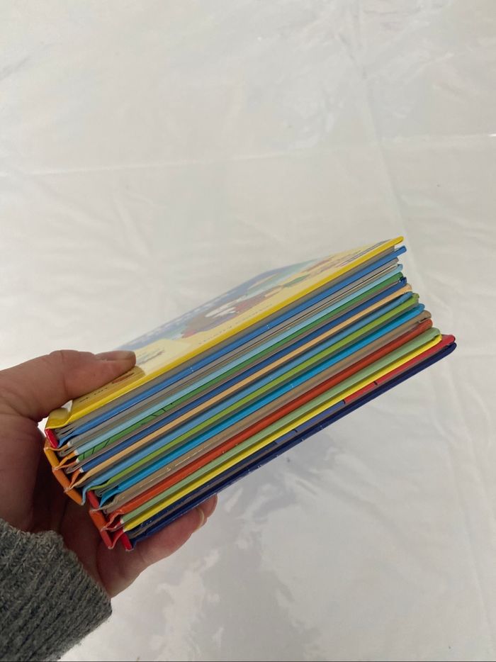 Lot de 8 livres tchoupi - photo numéro 5