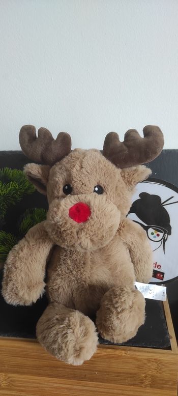 Peluche doudou renne en velours marron tex baby rouge père noël rudolph Pantin