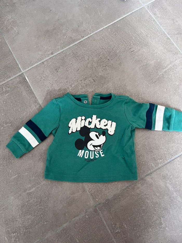 Pull bébé 3 mois