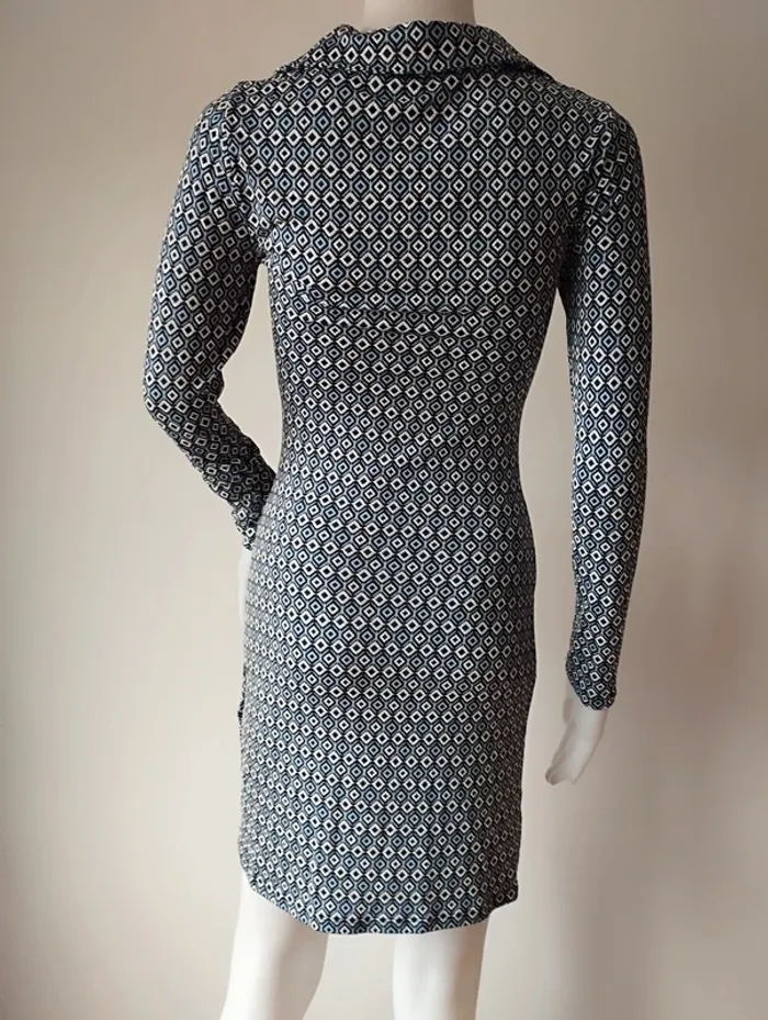 Robe avec boutons Cache cache XS - photo numéro 4