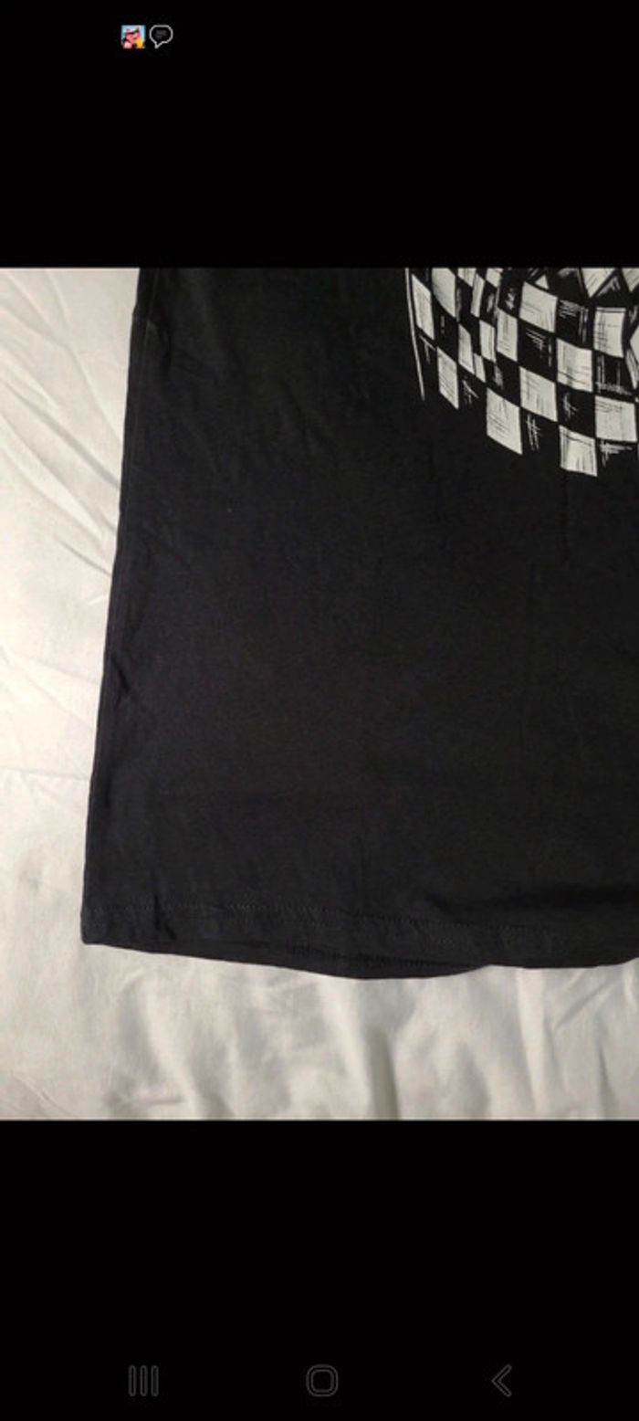 T shirt - photo numéro 2