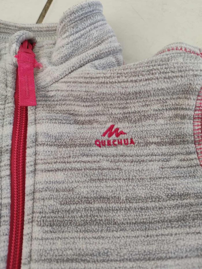 Veste chaude fille Quechua grise et rose 4 ans 5 ans - photo numéro 2