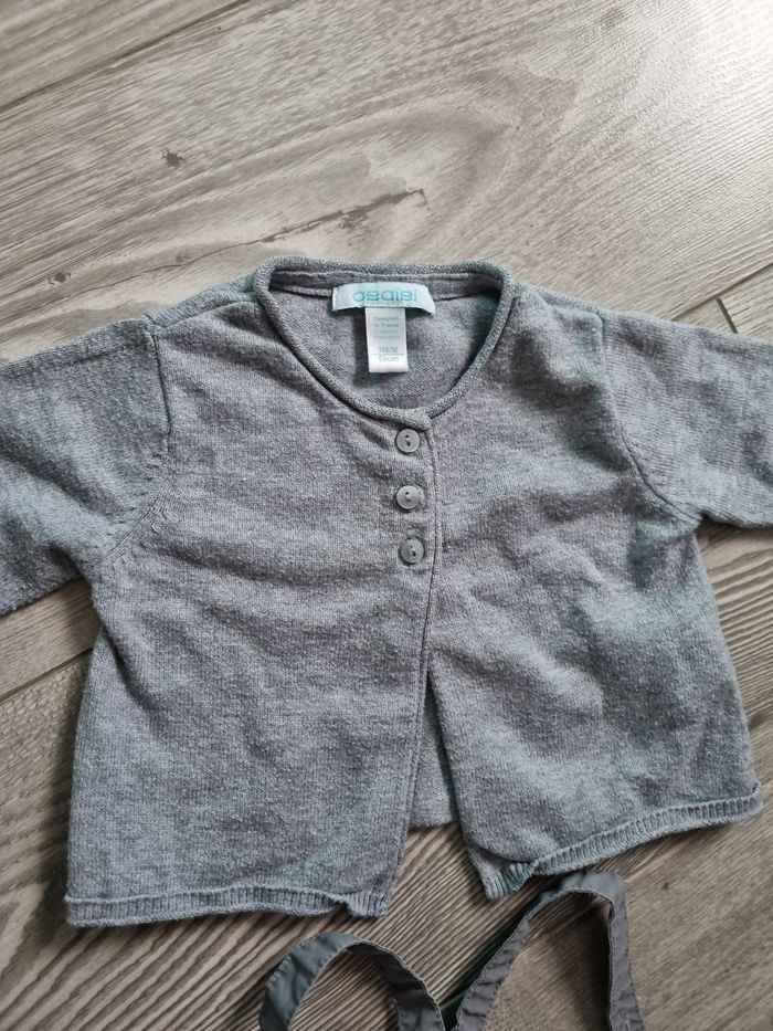 Gilet + robe bébé 3 mois - photo numéro 2